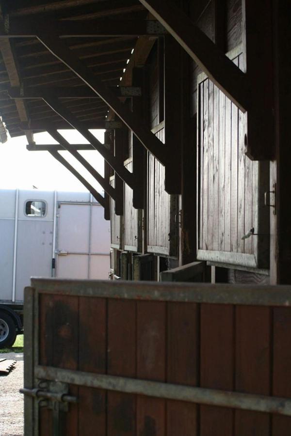 B&B Les Quatre Vents Montpon-Menesterol Exterior foto